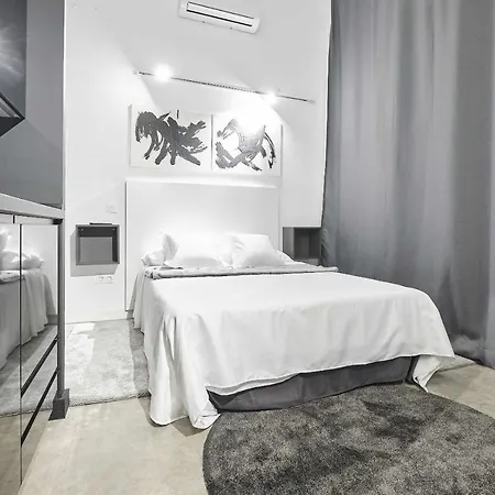 Апартаменты Dulce Modern & Luxury *
